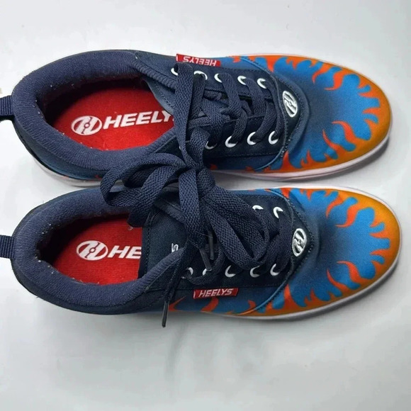 Heelys 2.0 flame skate shoes size 7 - Picture 3 of 6